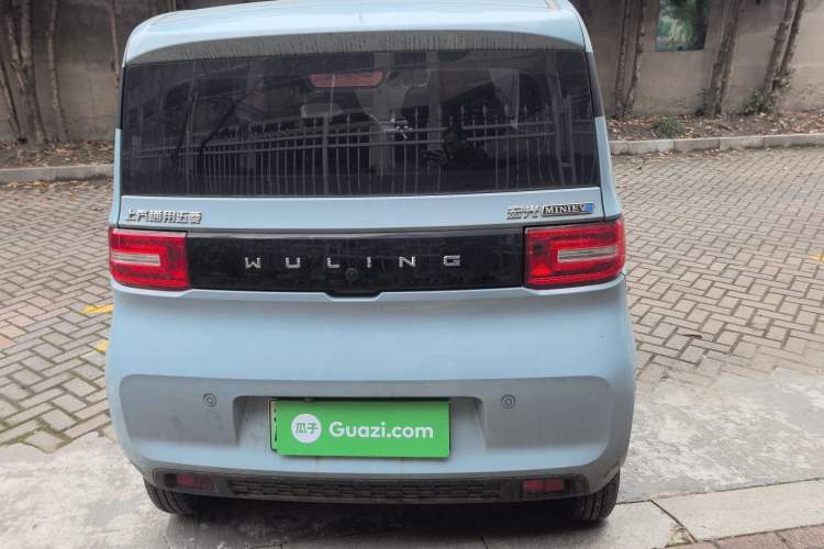 Used Wuling Hongguang MINIEV 2022 Easy Version Lithium Iron Phosphate
