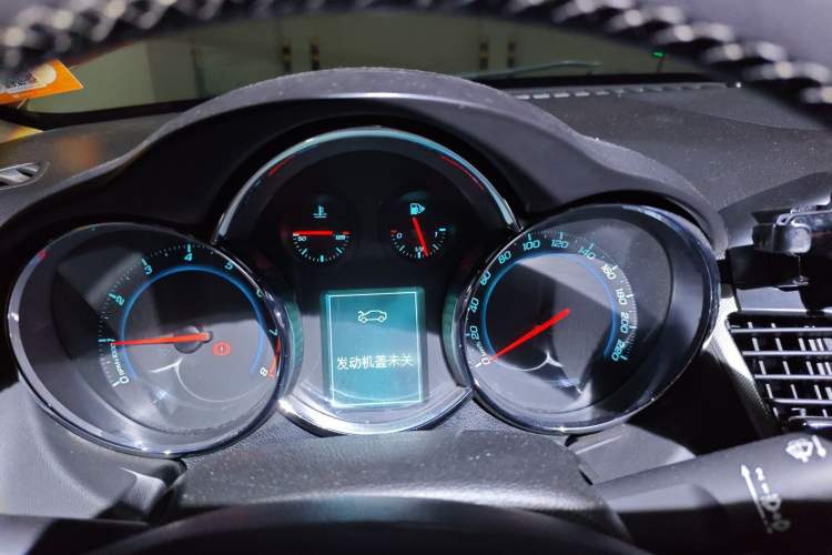 Used Chevrolet Cruze 2011 1.8L SE Automatic Instrument Cluster