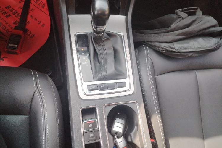 Used Roewe i6 2018 20T Automatic Flagship Edition
