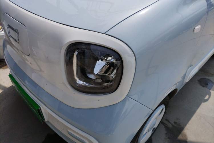 Used Bestune Pony 2025 222km Range Agile Horse Left Front Headlight