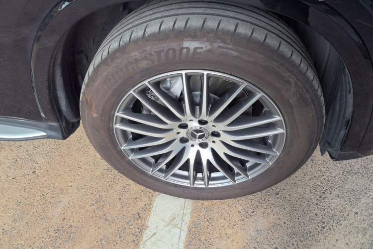 Used Mercedes-Benz GLC 2025 Refreshed GLC 300 L 4MATIC Dynamic Version 5 Seats