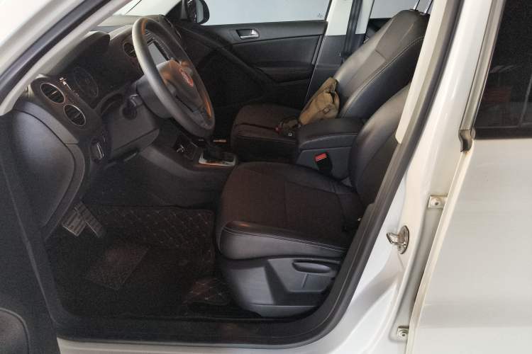 Used Volkswagen Tiguan 2016 280TSI Automatic Two-Wheel-Drive Silk Road Style Edition
