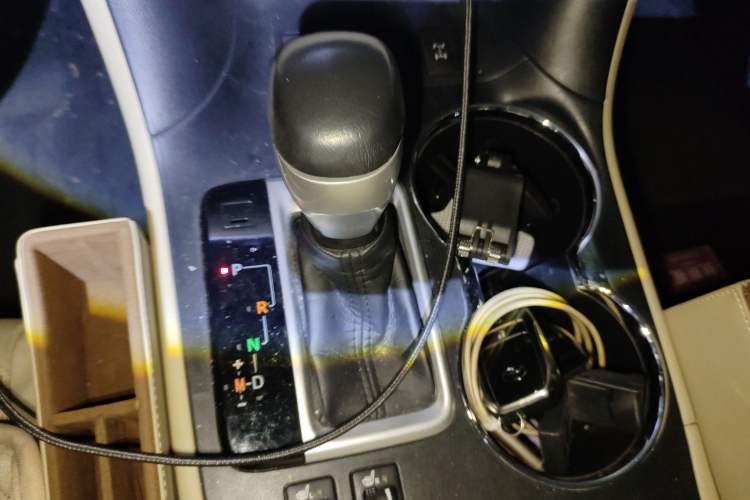 Used Toyota Highlander 2017 2.0T Four-Wheel Drive Luxury Edition 7 Seats