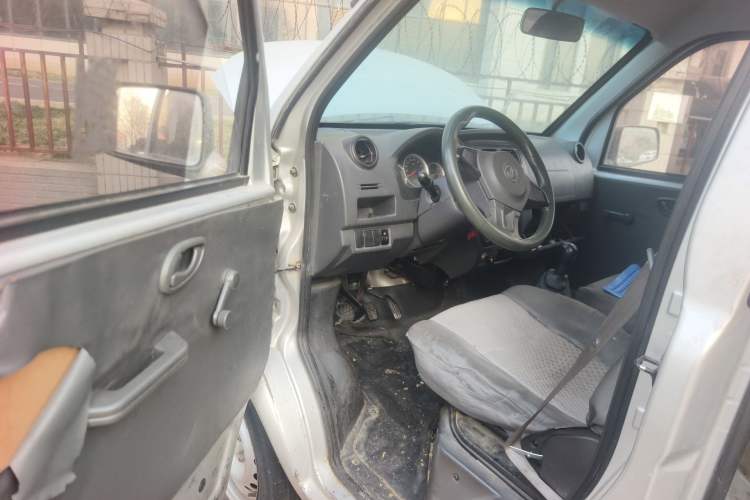 Used Dongfeng Xiaokang K05S 2018 1.0L Practical Model DK10 Driver Seat