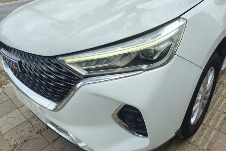 Used Haval M6 2021 PLUS 1.5T DCT Elite Smart Connectivity Model Left Front Headlight