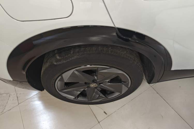 Used Volkswagen ID.UNYX 2024 Revised Pro Long-Range Version Right Rear Wheel Hub