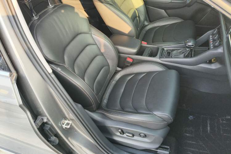 Used Skoda Kodiaq 2019 TSI330 7-Seater Two-Wheel-Drive Luxury Enjoyment Edition China V Emission Standard
