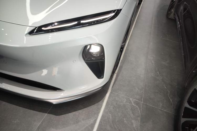 Used Nio ET5T 2024 75kWh Touring