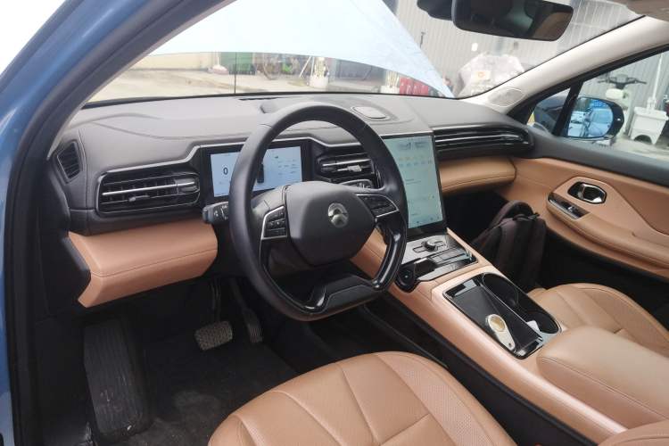 Used Nio ES8 2018 355 km Base Version 7-Seater Edition