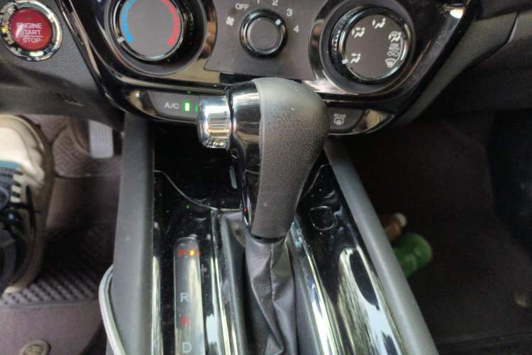 Used Honda Vezel 2017 1.8L CVT Front-Wheel Drive Pioneer Edition Gear Lever