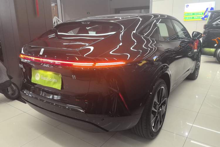 Used Avatr 11 2025 Ultra Extended-Range Edition
