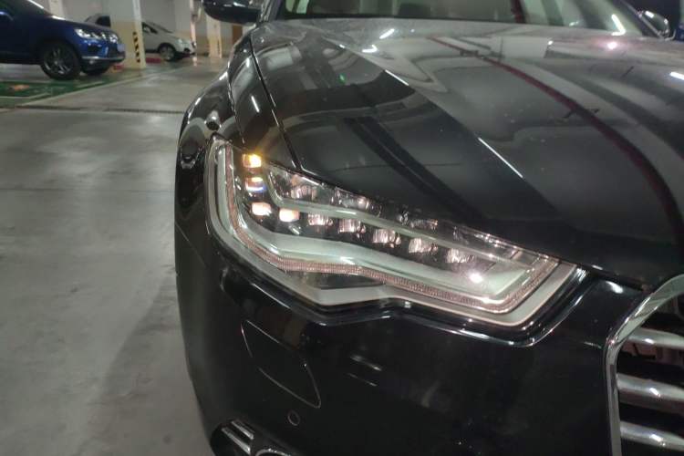 Used Audi A6L 2014 35 FSI quattro Luxury Model
