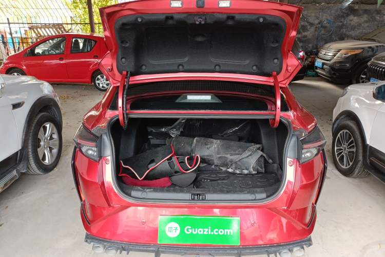 Used Dongfeng Aeolus Yixuan 2022 230T Automatic Adaptive-Beam Knight Edition