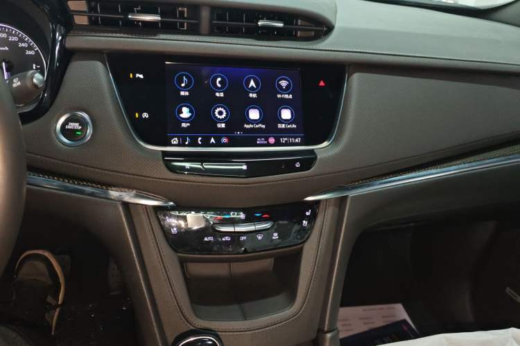 Used Cadillac XT5 2020 28T 4x4 Leading Sport Model