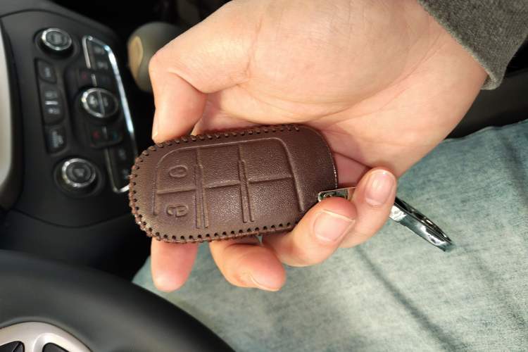 Used Jeep Cherokee 2017 2.0L Superior Edition Interior 1