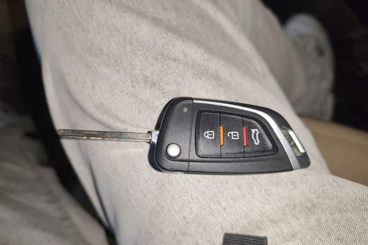 Used Baojun 730 2015 1.8L Manual Comfort ESP Version 7-seater