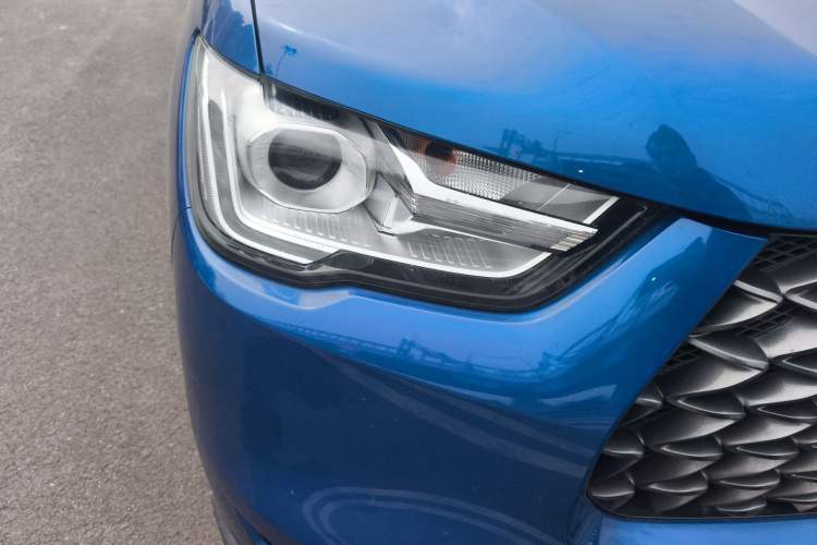 Used Great Wall Poer 2019 2.0T Commercial Version Manual Diesel Two-Wheel Drive Elite Long-Box GW4D20M
