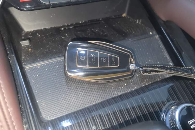 Used Geely Auto Monjaro L 2024 2.0TD High-Power Automatic Two-Wheel Drive Yunqi Version