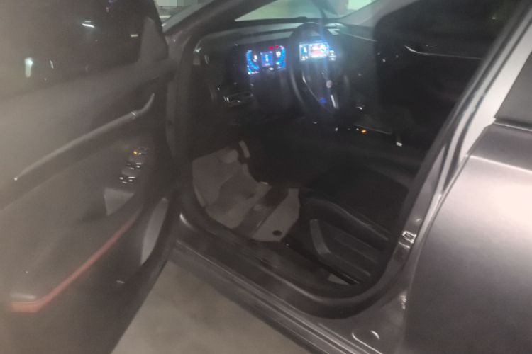 Used Changan Eado 2020 PLUS Million Edition 1.6L GDI CVT Luxury Model
