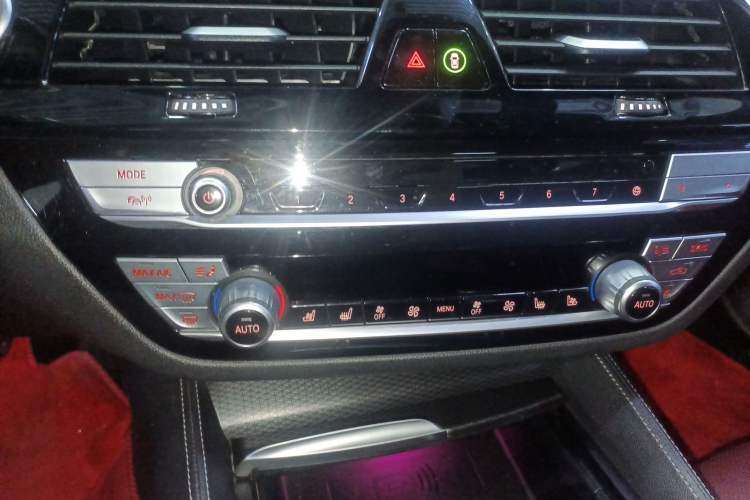 Used BMW 5 Series New Energy 2021 535Le Pioneer Edition M Sport Package
