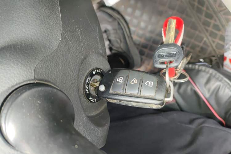 Used JAC Refine M3 2019 1.8L 5-Seater Express Edition Vehicle Key