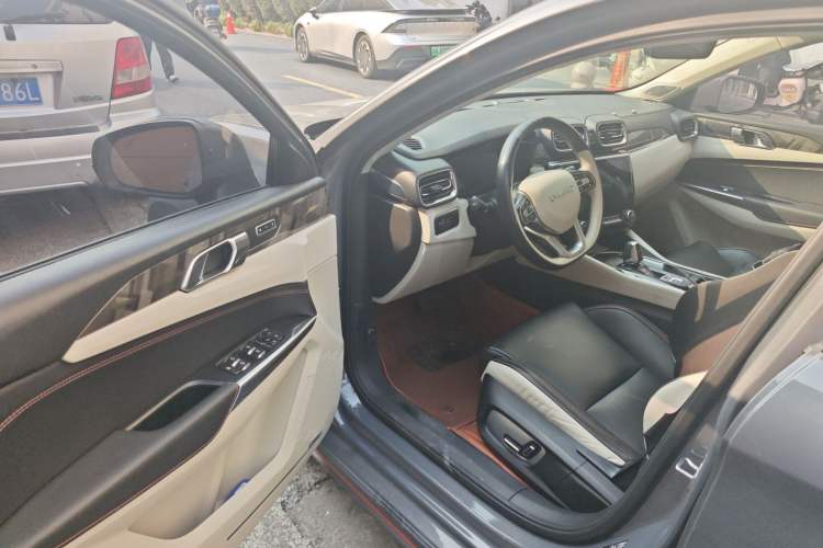 Used Lynk & Co 02 2021 1.5T DCT Two-Wheel Drive Zhaopu