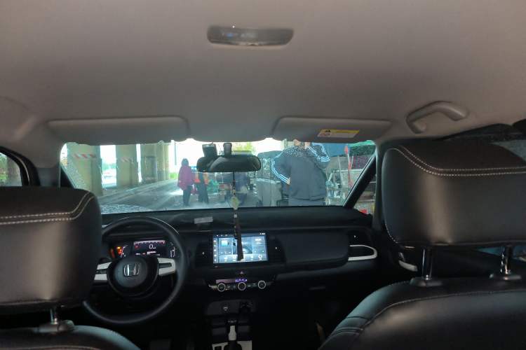 Used Honda Fit 2023 1.5L CVT Trend Edition Headliner