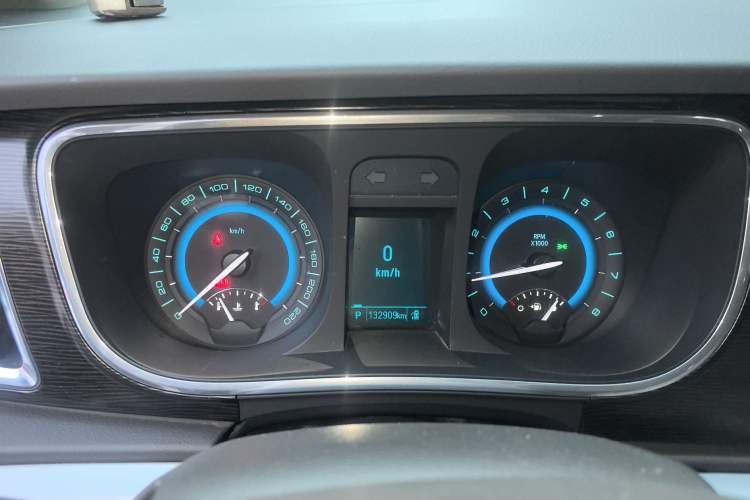 Used Buick GL8 2013 2.4L LT Luxury Business Executive Edition