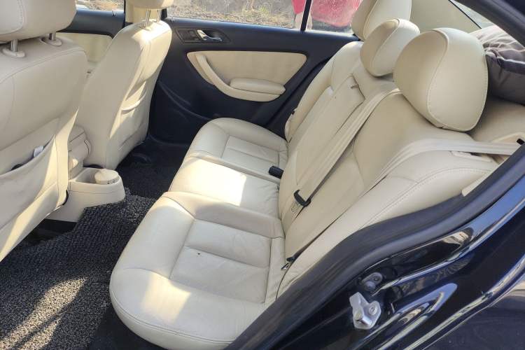 Used Volkswagen Lavida 2011 1.6L Automatic Premium Edition
