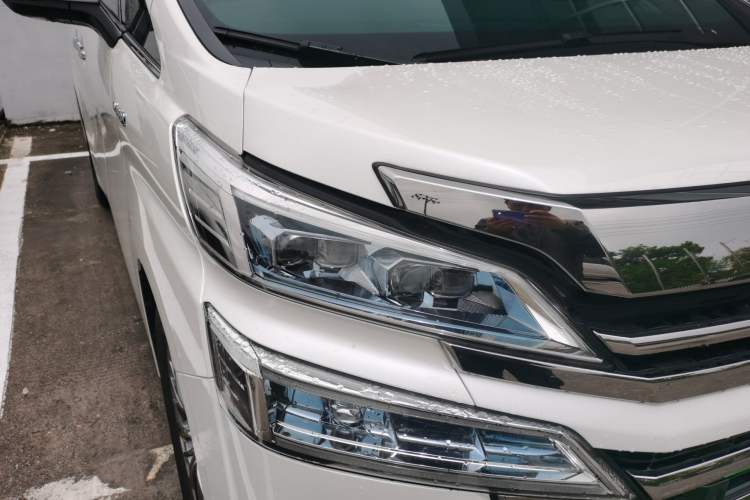 Used Toyota Vellfire 2021 Crown Dual-Engine 2.5L HV Prestige Edition Right Front Headlight