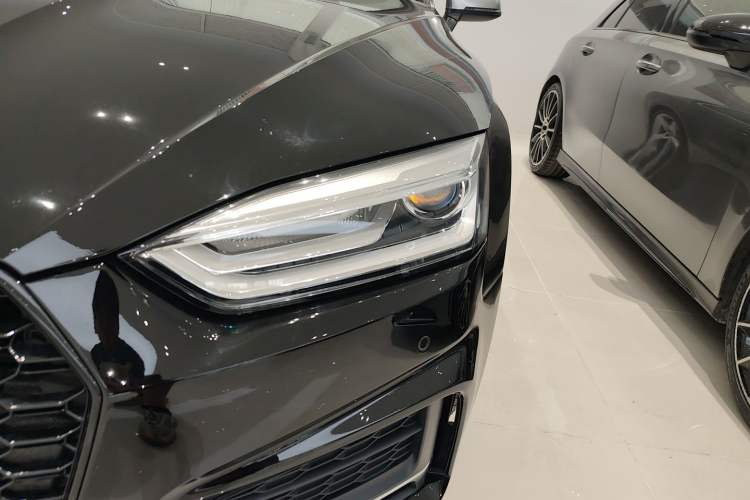 Used Audi A5 2017 Coupe 40 TFSI Fashion Model