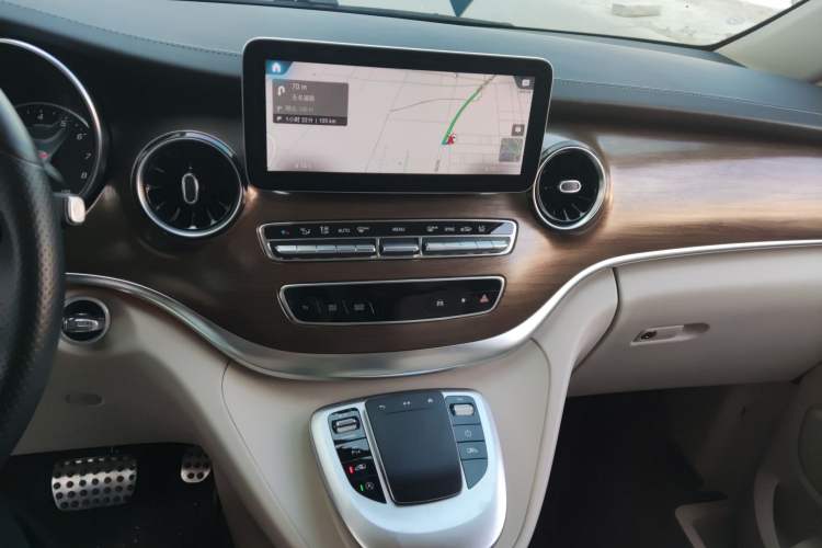 Used Mercedes-Benz V-Class 2021 V 260 L Long Wheelbase Prestige Edition
