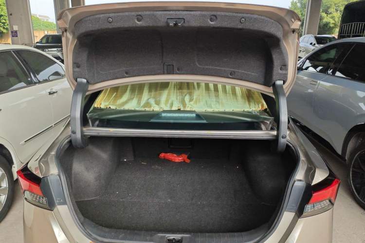 Used Nissan Teana 2022 2.0L XL-TLS Enjoyment Edition
