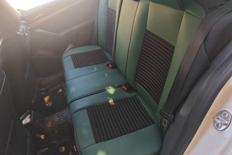 Used Volkswagen Lavida 2019 Lavida Start 1.5L Automatic Trendy Version China VI Standard Left Rear Seat