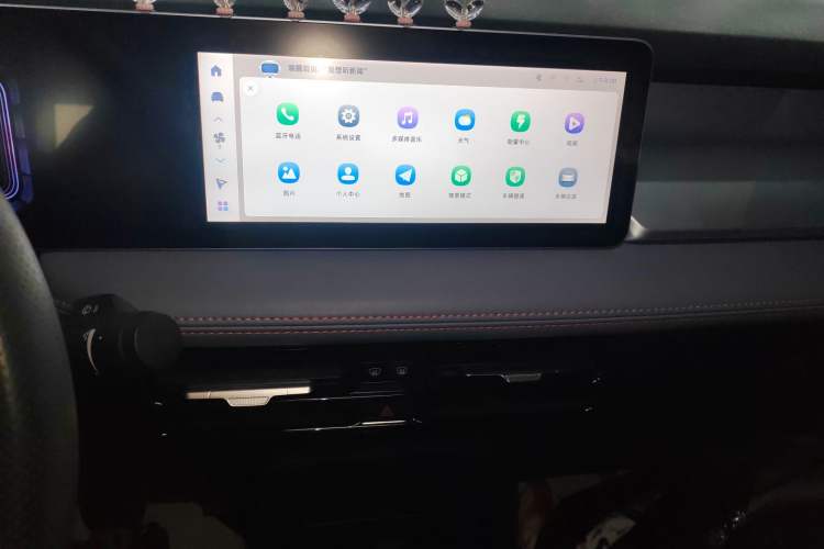 Used Geometry E Firefly 2022 401 km Linglong Tiger 5 Seats