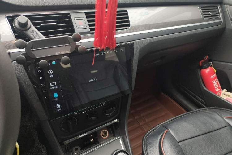 Used Volkswagen Bora 2016 1.6L Manual Fashion Edition