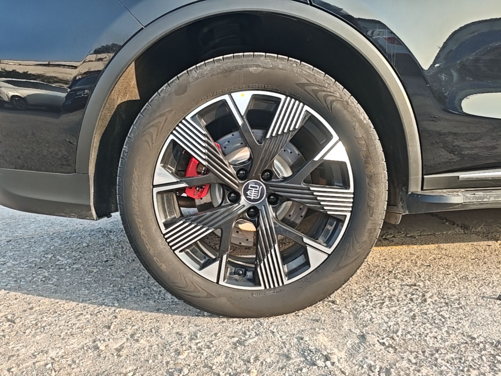 BYD Tang New Energy 2024 DM-p Glory Edition 215KM All-Wheel-Drive Premium Model — снимка 11