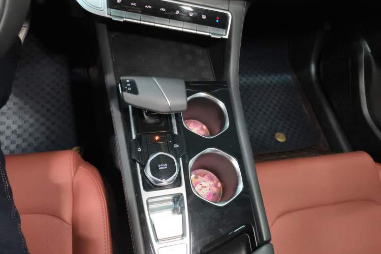 Used CHANGAN Eado 2025 PLUS 1.4T Dual-Clutch High-Energy Version
