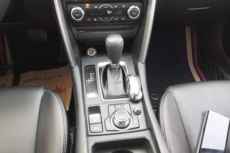 Used Mazda CX-4 2018 2.0L Automatic Two-Wheel Drive Blue Sky Exploration Version China V Standard