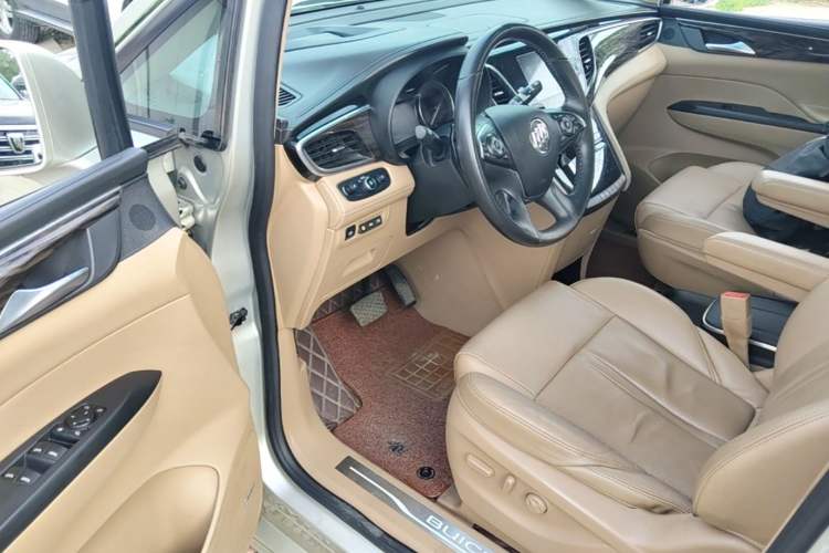 Used Buick GL8 2017 ES 28T Flagship Model China V Standard