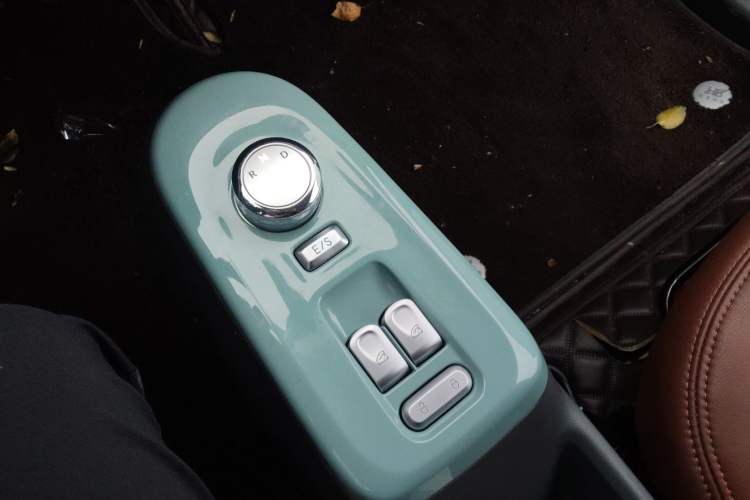 Used CHANGAN NEVO Lumin 2023 205km Xiangqin Version