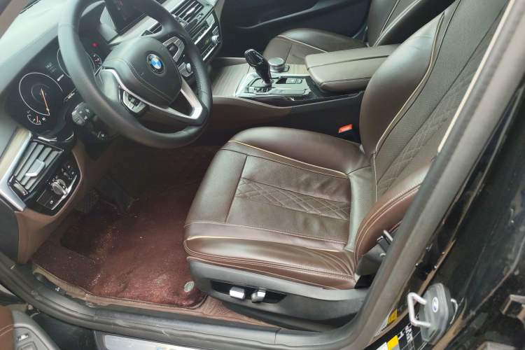 Used BMW 5 Series New Energy 2019 Updated Version 530Le Luxury Package Left Front Seat