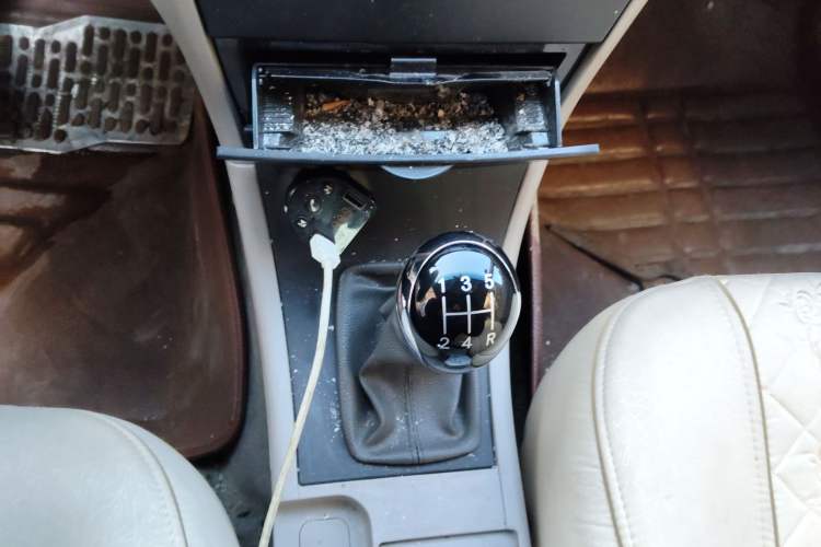 Used Geely Auto Ocean 2012 Energy-Saving Edition 1.5L Manual SuperDelight Model