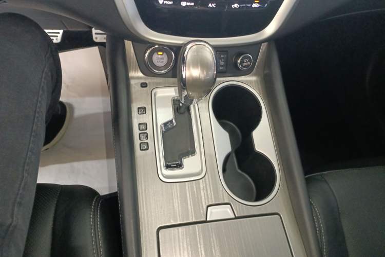 Used Nissan Murano 2015 2.5 S/C HEV XL Two-Wheel Drive Hybrid Luxury Edition Gear Lever