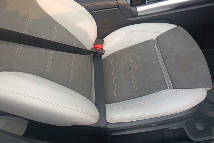 Used Mercedes-Benz EQA 2022 EQA 300 4MATIC Launch Edition