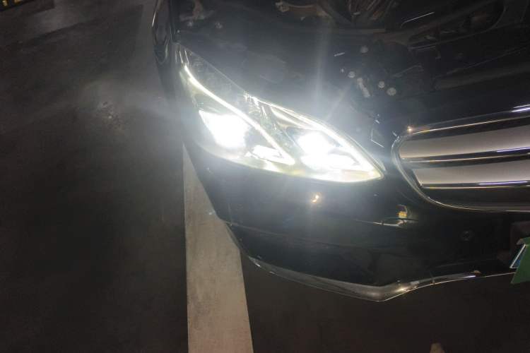 Used Mercedes-Benz E-Class 2015 E 260 L Sport Luxury Model