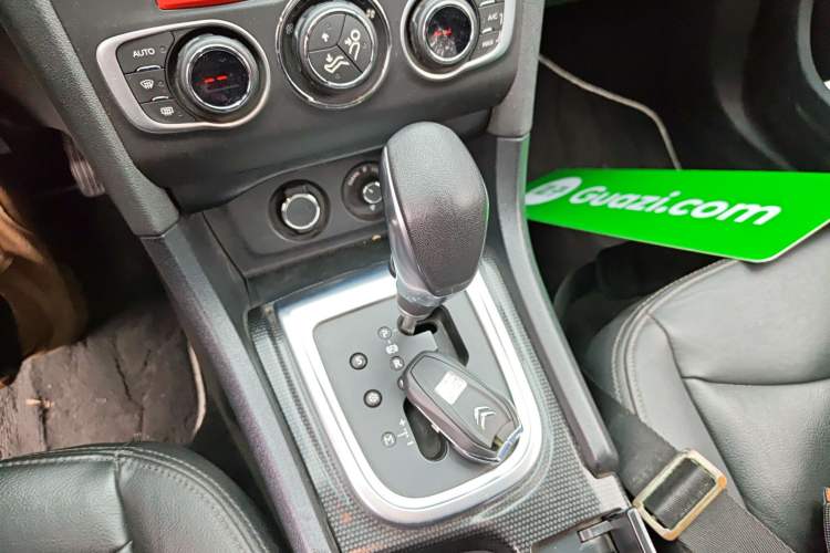 Used Citroen C4L 2014 1.6THP Intelligent Drive Automatic Dynamic Model Gear Lever