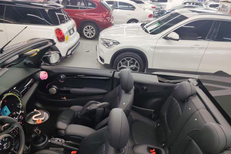 Used MINI 2023 Revised 2.0T COOPER S CABRIO Artist Roof