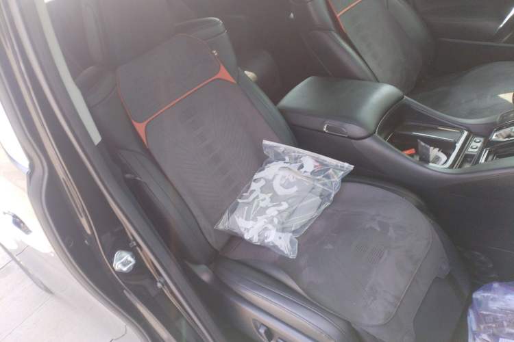 Used Toyota Vellfire 2020 Dual-Engine 2.5L HV Luxury Edition