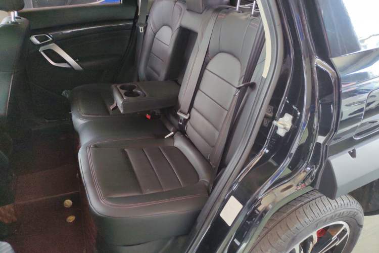 Used BAIC Off-Road BJ20 2016 1.5T CVT Prestige Edition Left Rear Seat